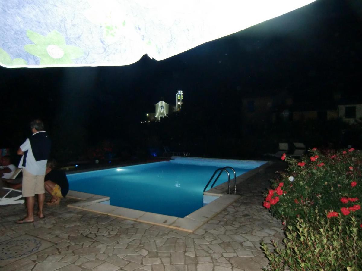 B&B Le Rondini Cassanesi エクステリア 写真